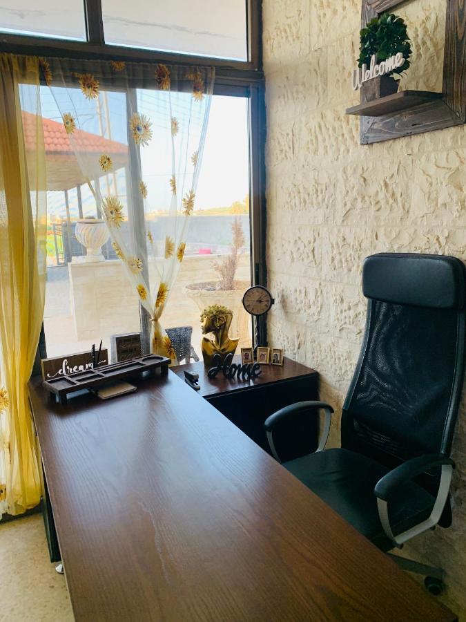 Laura'S Modern Villa Madaba Extérieur photo